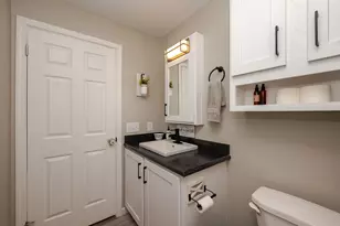 27 Murray Dr, Rochester, NH 03868 - Photo 15