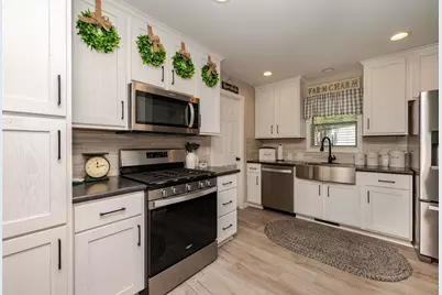 27 Murray Drive, Rochester, NH 03868 - Photo 13