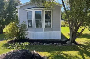 315 Salmon Ave, Portsmouth, NH 03801 - Photo 1