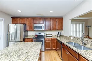 62 Veterans Way, Hampstead, NH 03841 - Photo 5