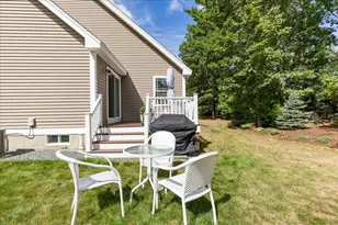 62 Veterans Way, Hampstead, NH 03841 - Photo 41