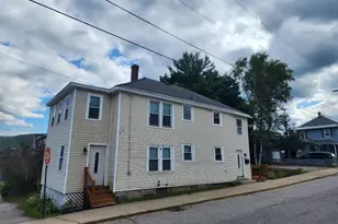 135 Mt Forist St, Berlin, NH 03570 - Photo 3