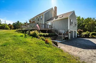 44 Pheasant Run Dr, Chester, NH 03036 - Photo 17