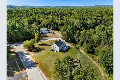 44 Pheasant Run Drive, Chester, NH 03036 - Photo 7