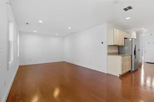 75 Deerwood Dr, Nashua, NH 03063 - Photo 9