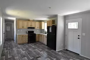 25 Schult St, Keene, NH 03431 - Photo 3