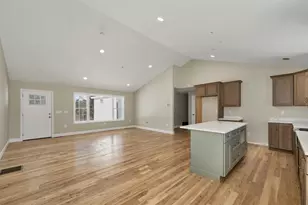 90 High Range Rd, Londonderry, NH 03053 - Photo 15