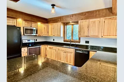 257 Park Avenue, Keene, NH 03431 - Photo 17