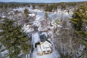 136 Shore Dr, Salem, NH 03079 - Photo 3