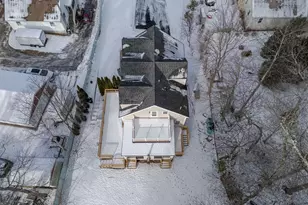 136 Shore Dr, Salem, NH 03079 - Photo 5