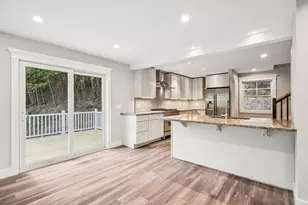 1004 Jericho Rd, Hartford, VT 05001 - Photo 7