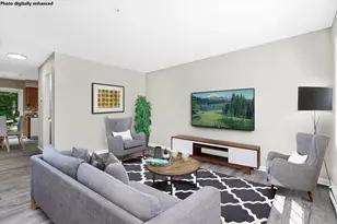 49 Harvell St, Manchester, NH 03102 - Photo 7