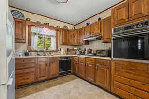 21 Spring St, Colebrook, NH 03576 - Photo 15