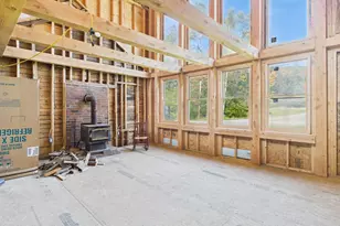 1354 S Main St, Pittsburg, NH 03592 - Photo 3