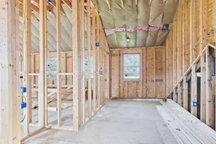 1354 S Main St, Pittsburg, NH 03592 - Photo 21