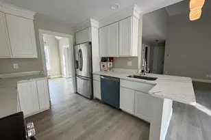 3 Freedom Dr, Rochester, NH 03867 - Photo 5