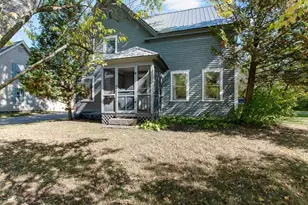 88 State St, Northumberland, NH 03582 - Photo 1