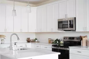 13 Suffolk Dr, Concord, NH 03303 - Photo 5