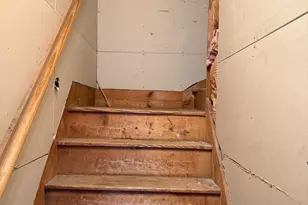 6 Ray St, Manchester, NH 03104 - Photo 21