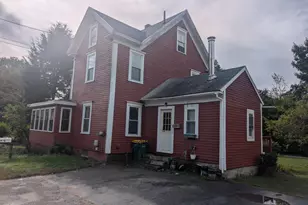 27 Highland St, Rochester, NH 03868 - Photo 5