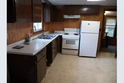 437 Willard Street, Berlin, NH 03570 - Photo 11