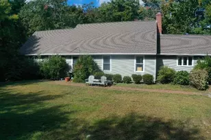 135 Exeter Rd, North Hampton, NH 03862 - Photo 11