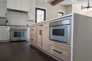 254 S Peak Rd, Lincoln, NH 03251 - Photo 9