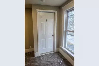 8 Union Street, Claremont, NH 03743 - Photo 17