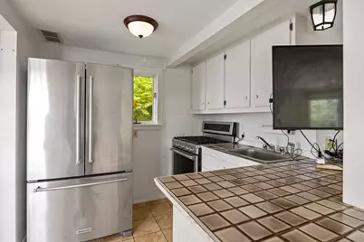 32 Chapin Terrace, Laconia, NH 03246 - Photo 9