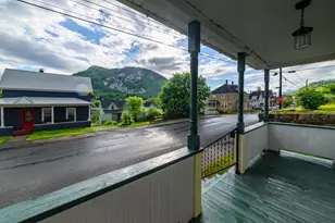 266 Madison Ave, Berlin, NH 03570 - Photo 3
