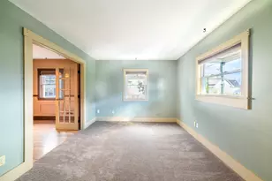 266 Madison Ave, Berlin, NH 03570 - Photo 13