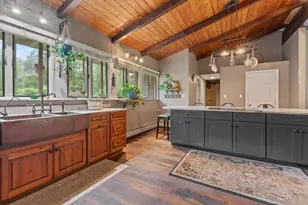 4 Trow Rd, Mont Vernon, NH 03057 - Photo 1