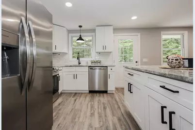 877 St Johnsbury Road, Littleton, NH 03561 - Photo 7