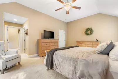 2 Renaissance Circle, Salem, NH 03079 - Photo 21