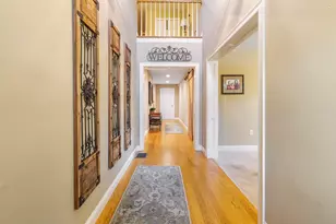 2 Renaissance Cir, Salem, NH 03079 - Photo 3