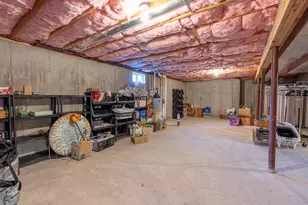 2 Renaissance Cir, Salem, NH 03079 - Photo 37