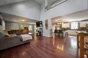 69 Heather Cir, Auburn, NH 03032 - Photo 13