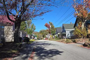 13 Maple St, Lincoln, NH 03251 - Photo 17