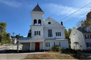 88 Franklin St, Franklin, NH 03235 - Photo 1