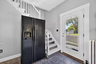84 East Broadway St, Derry, NH 03038 - Photo 15