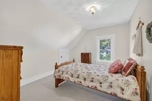 84 East Broadway St, Derry, NH 03038 - Photo 45