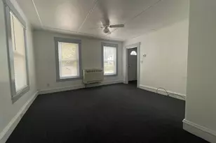 135 Franklin St, Franklin, NH 03235 - Photo 9