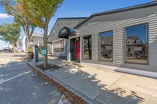 471 Central Ave, Dover, NH 03820 - Photo 1
