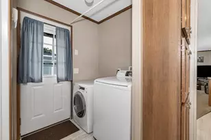 69 Caddy Dr, Salem, NH 03079 - Photo 17