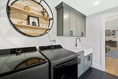 47 East Union Street, Goffstown, NH 03045 - Photo 19