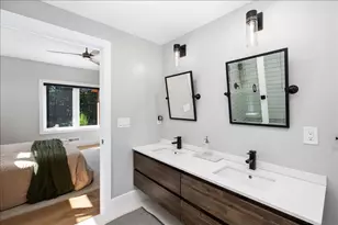 47 E Union St, Goffstown, NH 03045 - Photo 23