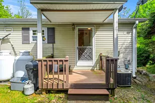 28 Great Brook Dr, Belmont, NH 03220 - Photo 27