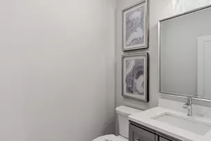 11 Elise Ave, Londonderry, NH 03053 - Photo 29