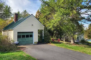 45 Chase St, Claremont, NH 03743 - Photo 17