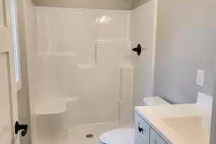 184 Kennedy Dr, Keene, NH 03431 - Photo 17